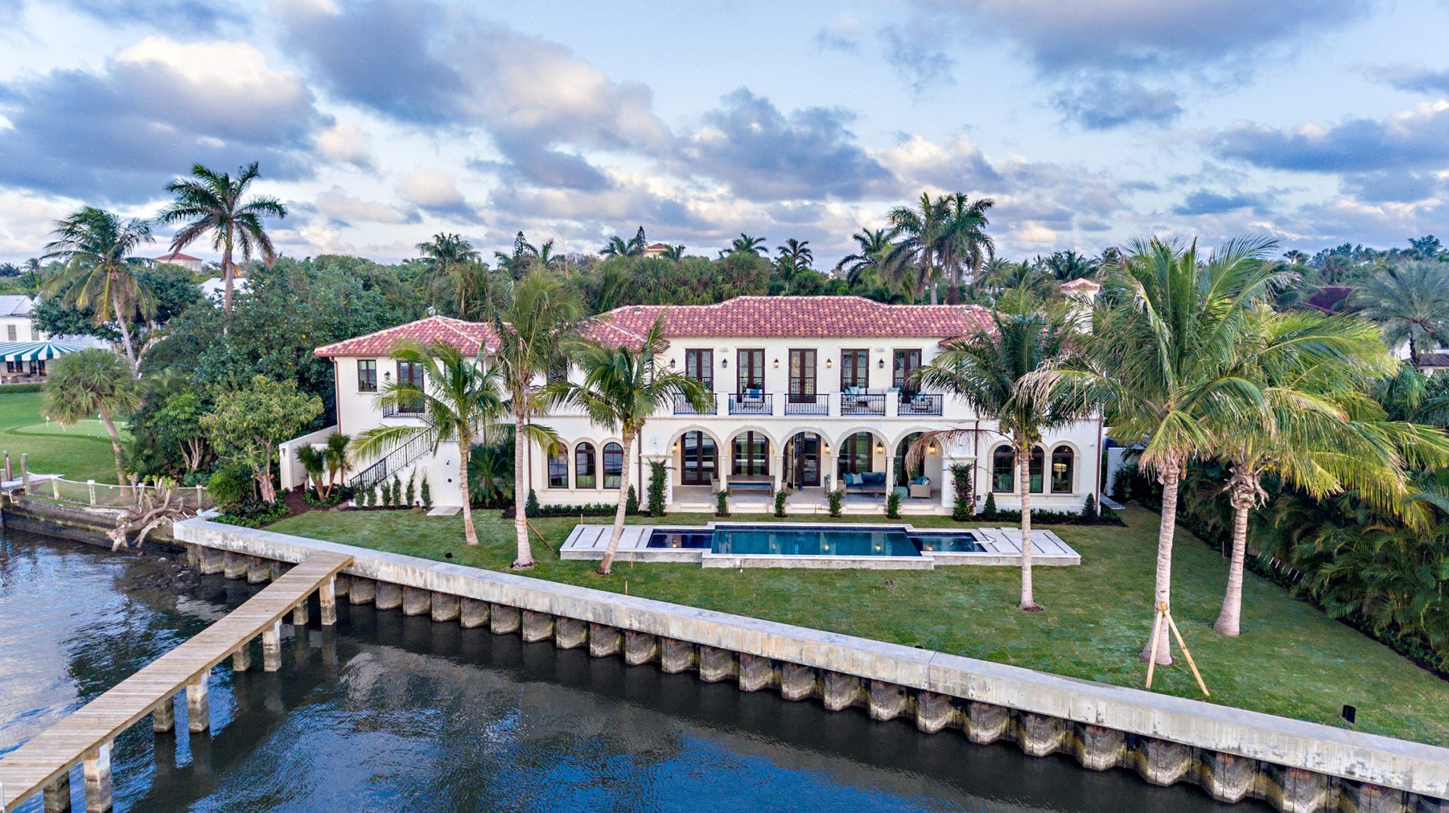 Steve Wynn’s New Line Flipping Mansions in Palm Beach