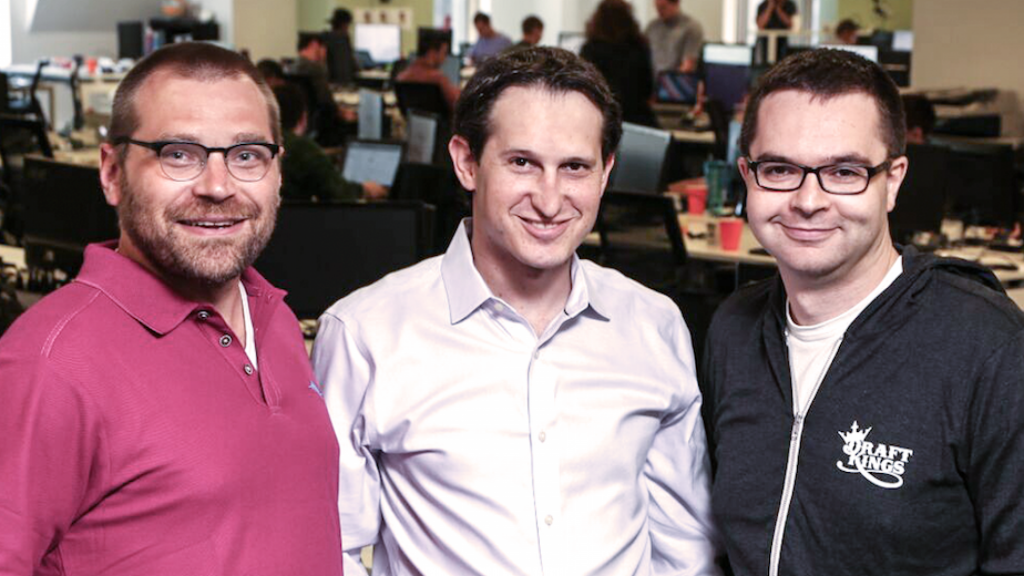 Photo of DraftKings Spent $2M on Jet, Security for CEO Robins, Boosted Pay as Stock Stumbled