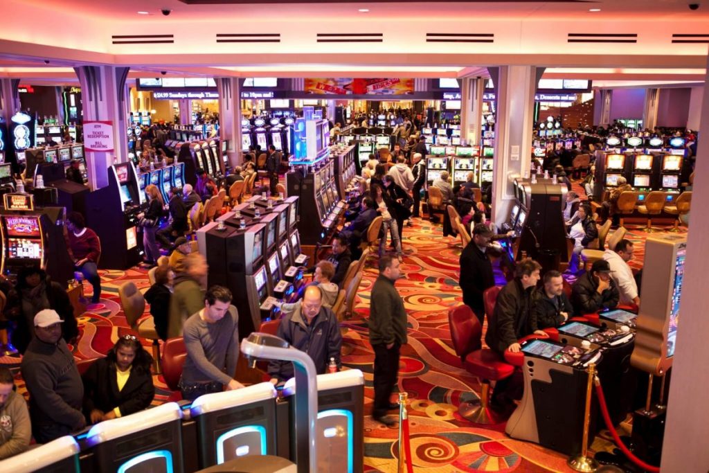 Cuomo Expands Capacity at New York Casinos to 50 Percent