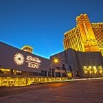Las Vegas Visitors Armed With Apps Confident Over COVID-19 Risk, Analysts Predict