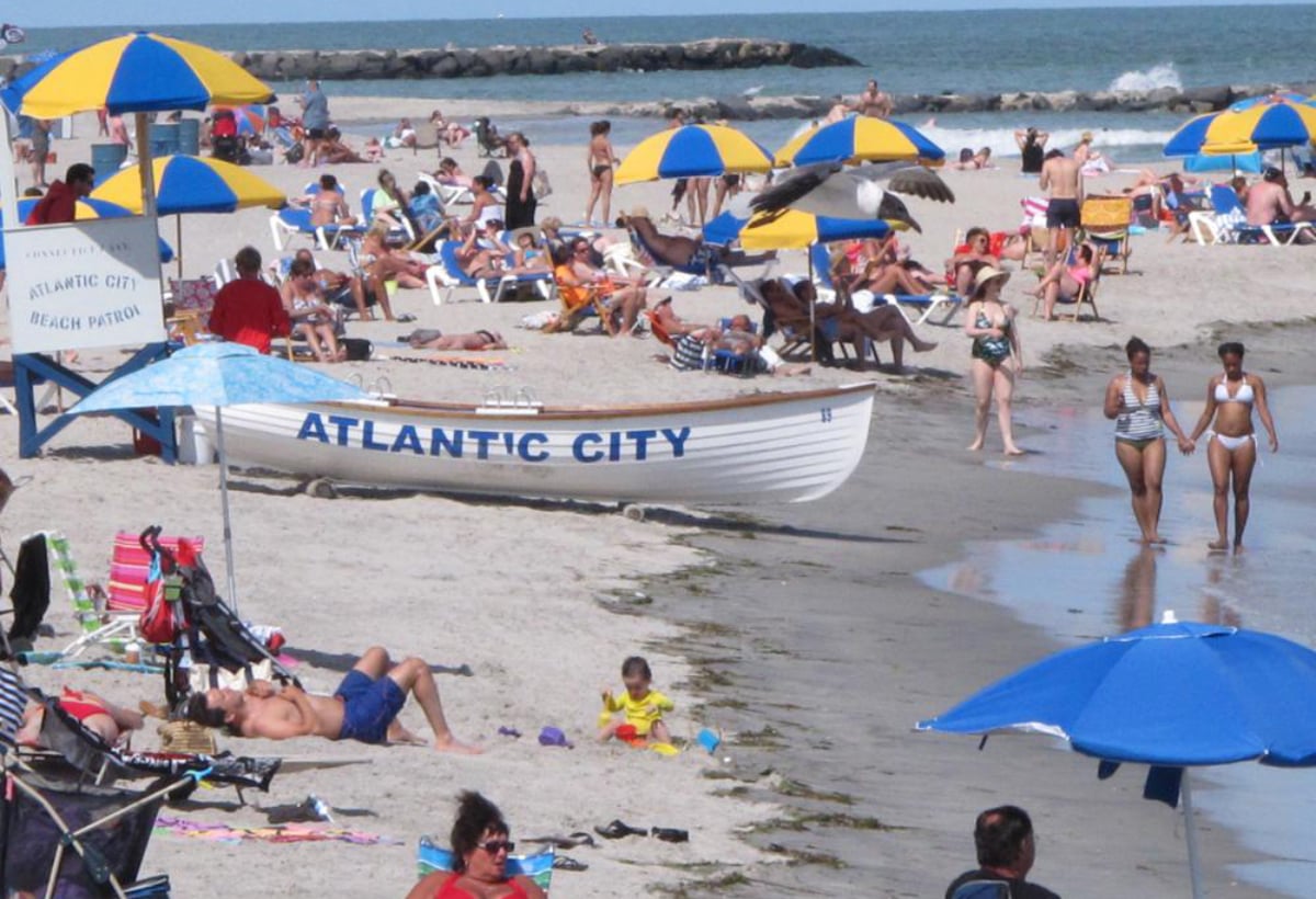 Atlantic City casinos profits gaming revenue