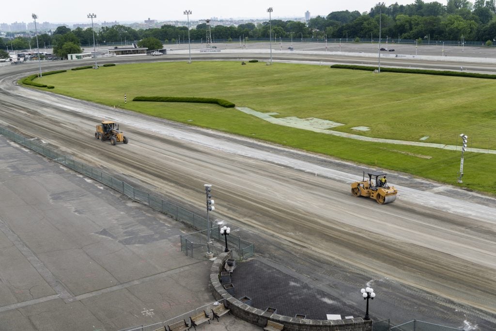 Yonkers track renovation