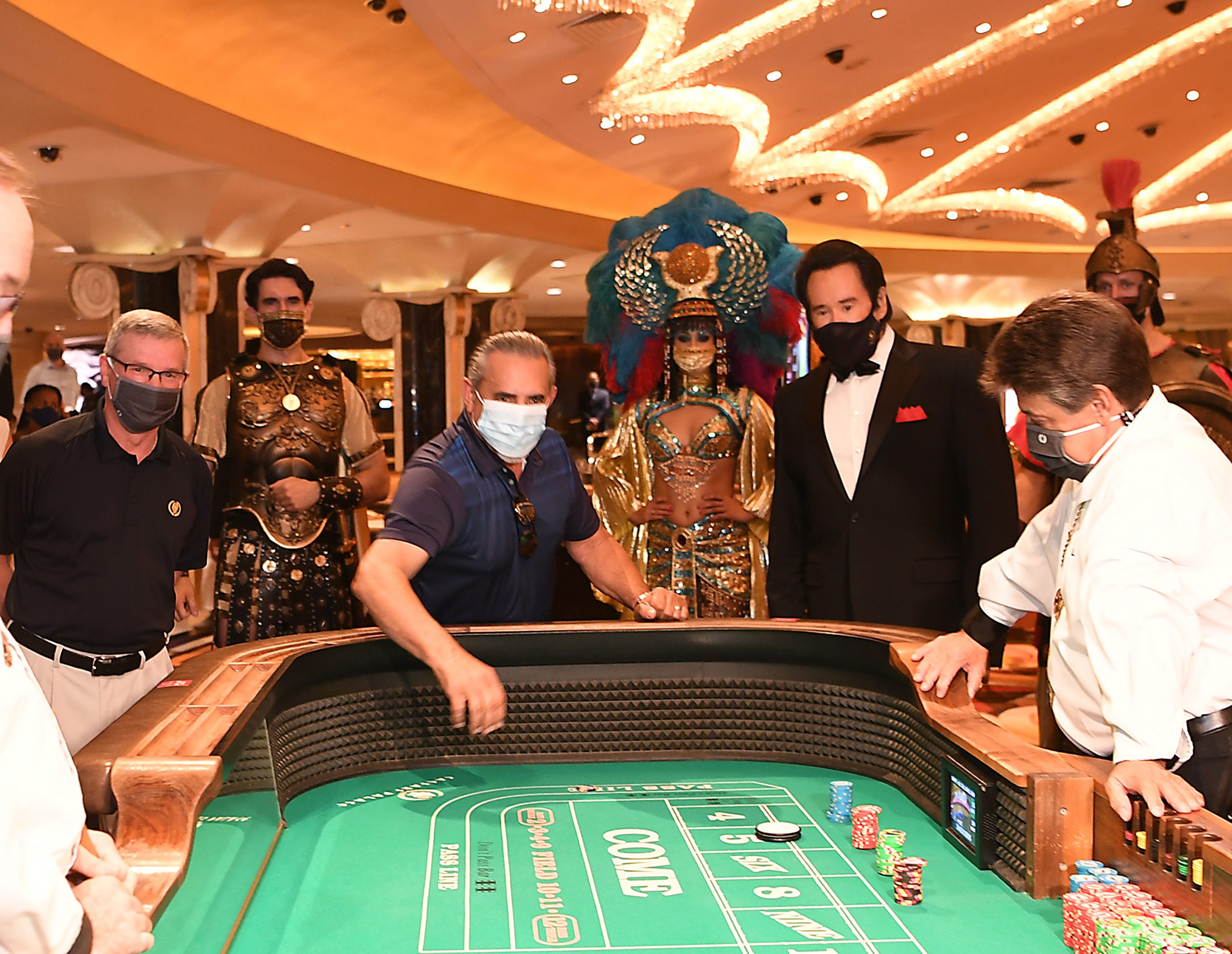 Masks Back in Vegas