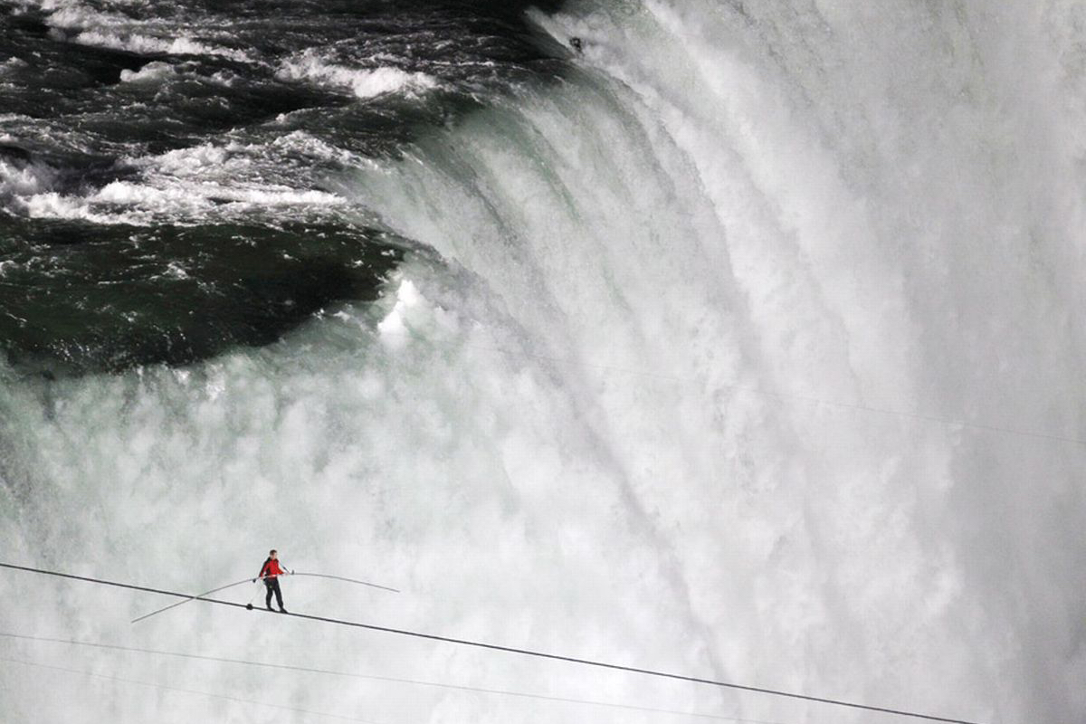 FireKeepers casino entertainment Nik Wallenda