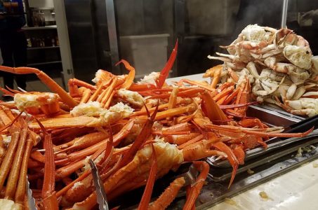 Gulf Coast casinos Biloxi crab legs