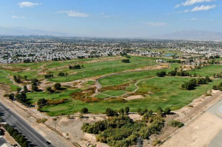 Las Vegas golf course Royal Links Billy Walters