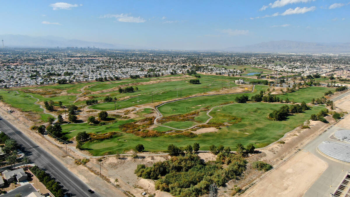 Las Vegas golf course Royal Links Billy Walters