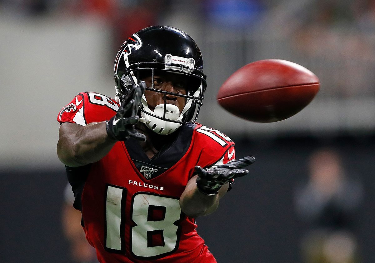 NFL Suspends Calvin Ridley For 2022 For Betting on Games