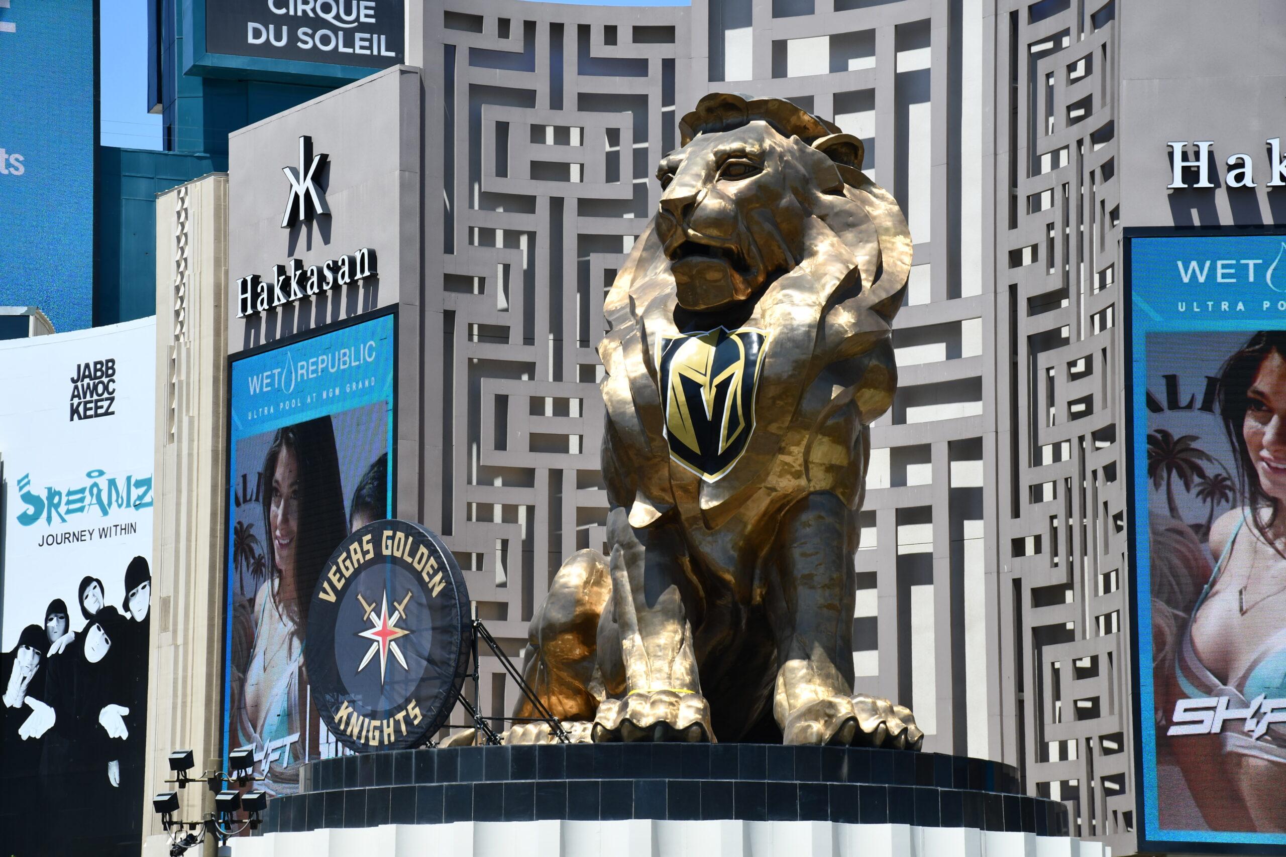 MGM credit rating