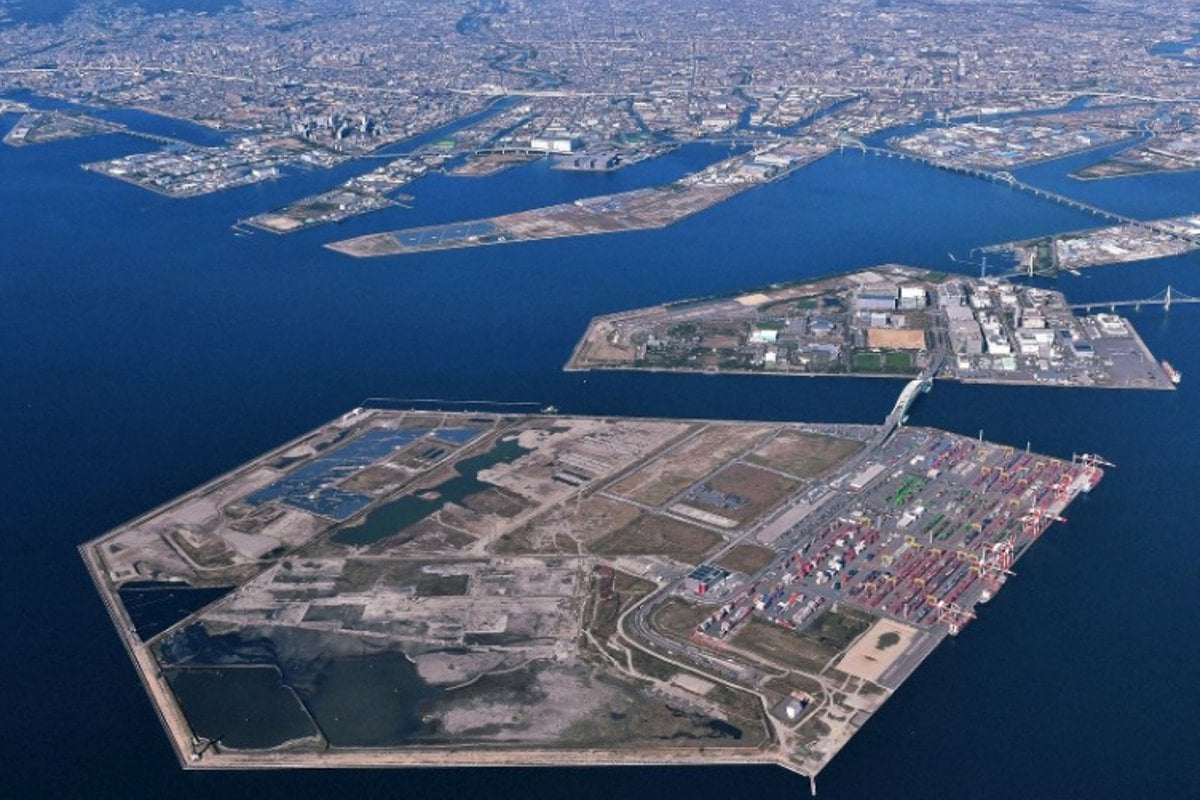 Yumeshima island in Osaka