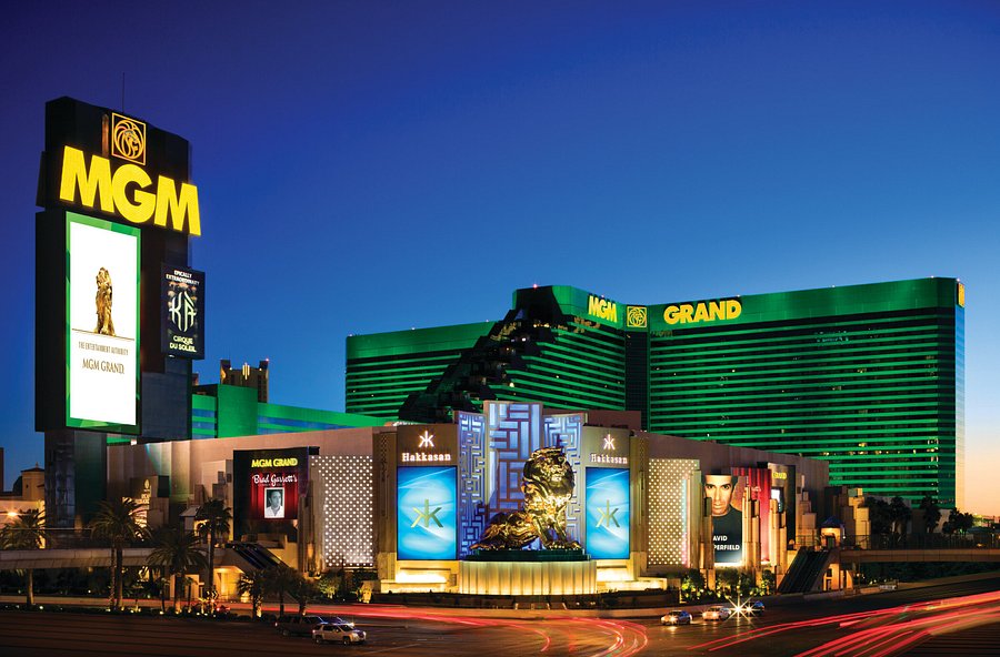 MGM Grand Las Vegas Triple Stabbing Suspect Apprehended in Illinois