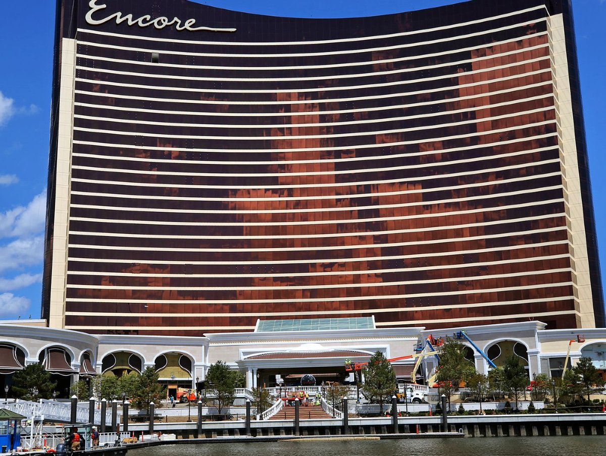 Encore Boston Harbor casino Massachusetts gaming