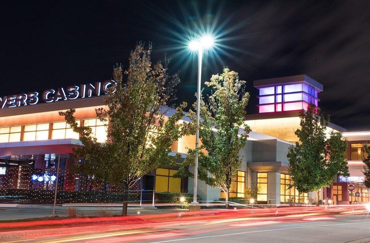 Illinois Rivers Casino Visitor Allegeldy Left Two Kids In Car