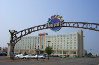 Harrah’s Metropolis Casino Site of Child Left in Car, Adults Charged