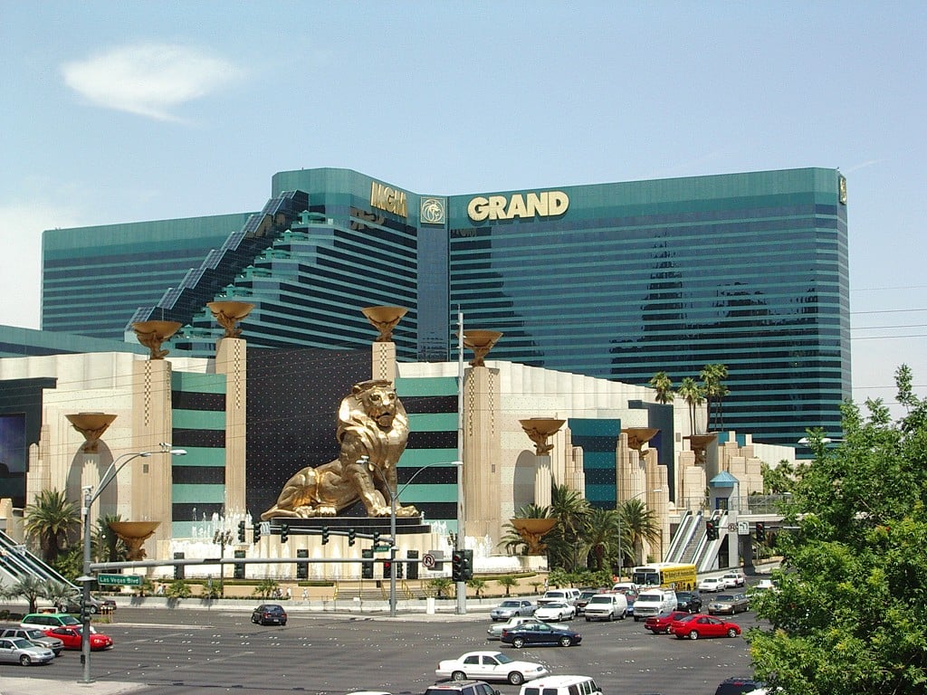 MGM Grand Incident Sends Pedestrian to Hospital, Significant Injuries