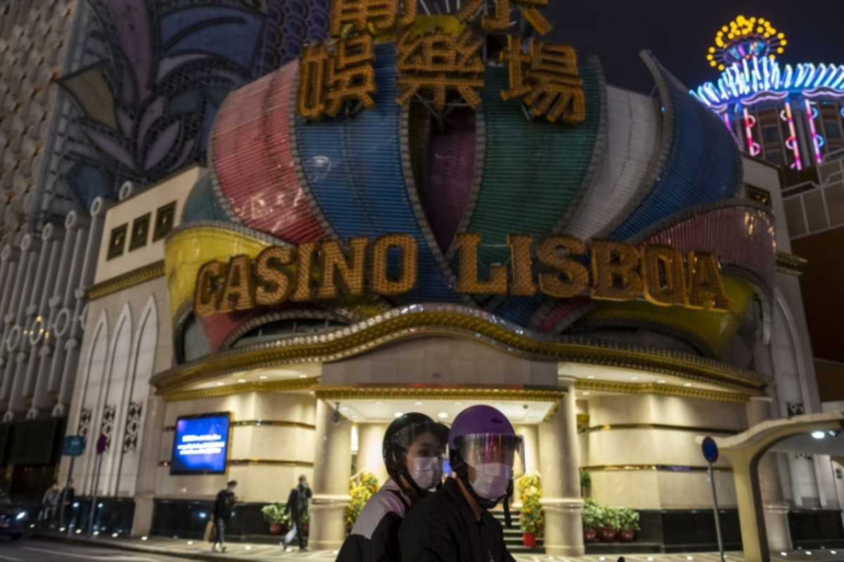 Macau casinos close China COVID-19 pandemic