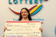 Kentucky Lottery Winner Gives Out $2K Gift Cards to Strangers