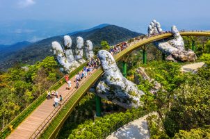 Golden Bridge Da Nang