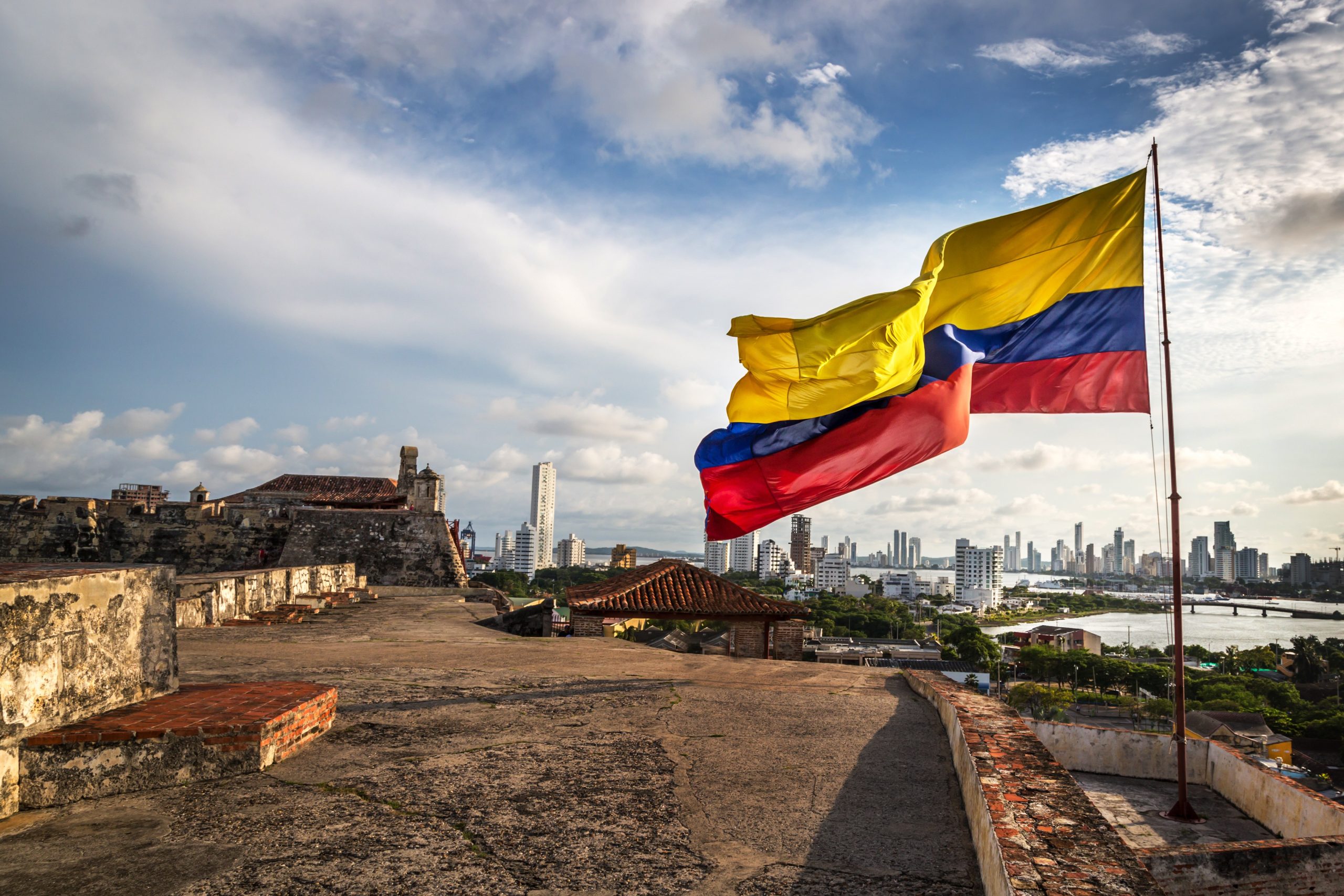 Colombia Considering National Cryptocurrency, May Warm Up to Crypto in Gambling
