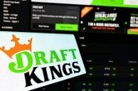 DraftKings Patent Battle: Cash-Out Wagering ‘Unpatentable Concept,’ Judge Agrees