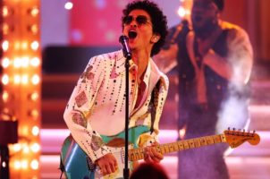 Bruno Mars is opening a new lounge at the Bellagio in Las Vegas