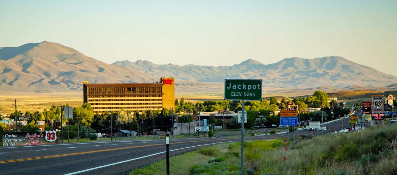 Jackpot, Kejadian Tab Mandi Panas Kasino Nevada Membawa kepada Caj Pendedahan Tidak Senonoh