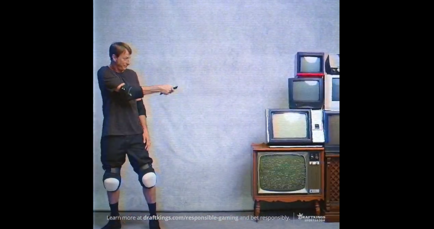 DraftKings game yang bertanggung jawab PSA Tony Hawk