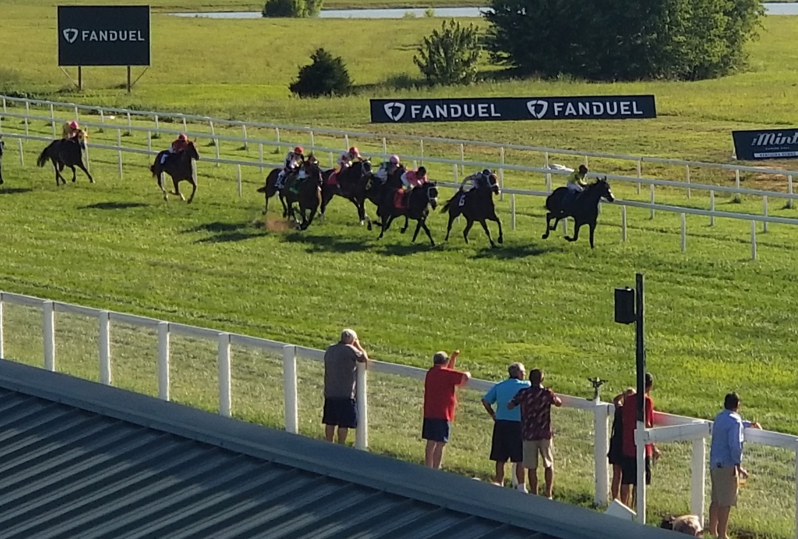 Kentucky Horse Racing Bettors Win 1M More Thanks To Penny Breakage