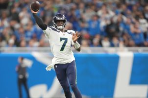 Geno Smith Seattle Seahawks Week 5 Waiver Wire Pick Ups Fantasty Football George Pickens Michael Gallup Raheem Mostert