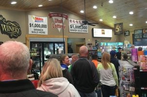 Powerball jackpot lottery odds Mega Millions