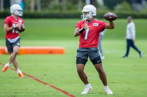 Tua Tagovailoa Miami Dolphins Clears Concussion protocol Week 7 Steelers