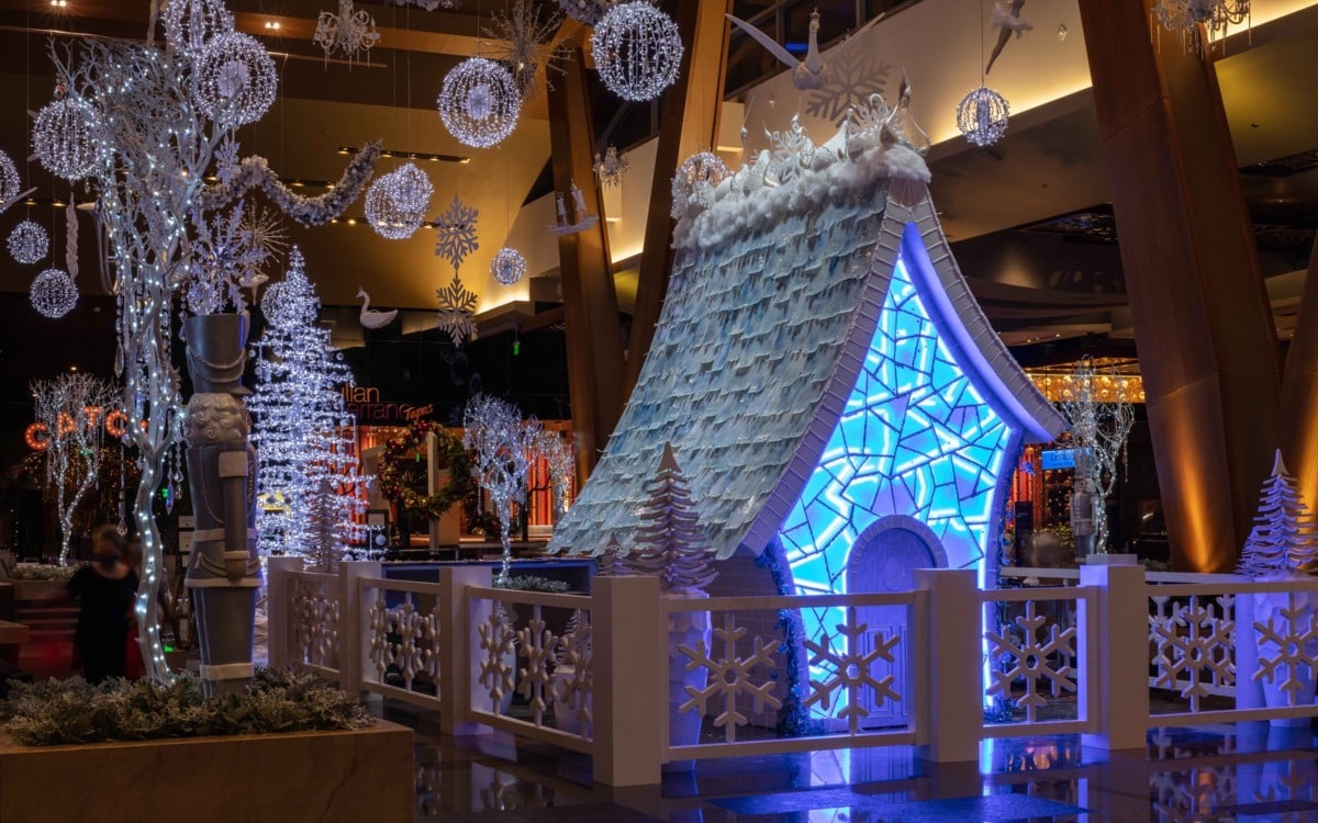 Pajangan Natal Aria seluruhnya terbuat dari suguhan yang dapat dimakan.  (Gambar: MGM Resorts)