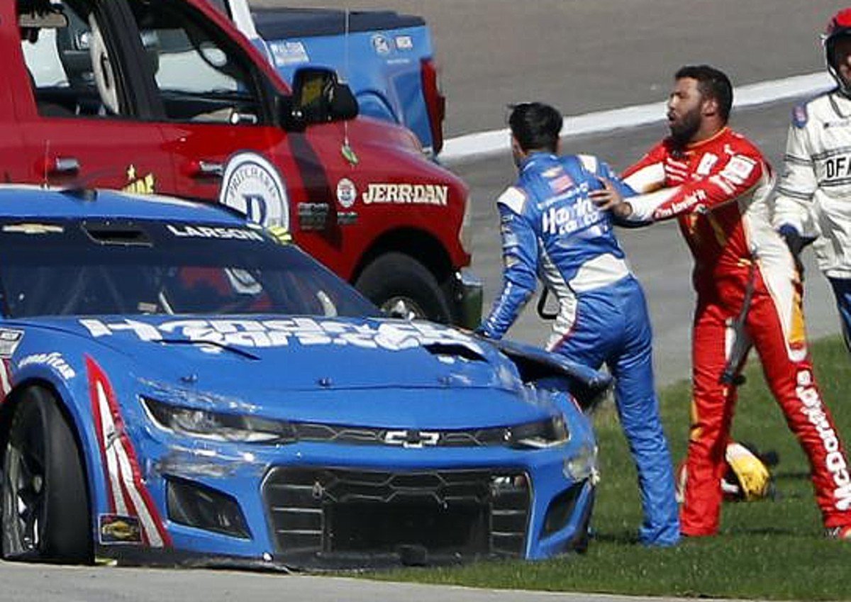 Bubba Wallace Kyle Larson NASCAR crash suspension