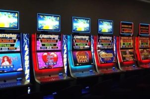 Electronic gaming machines