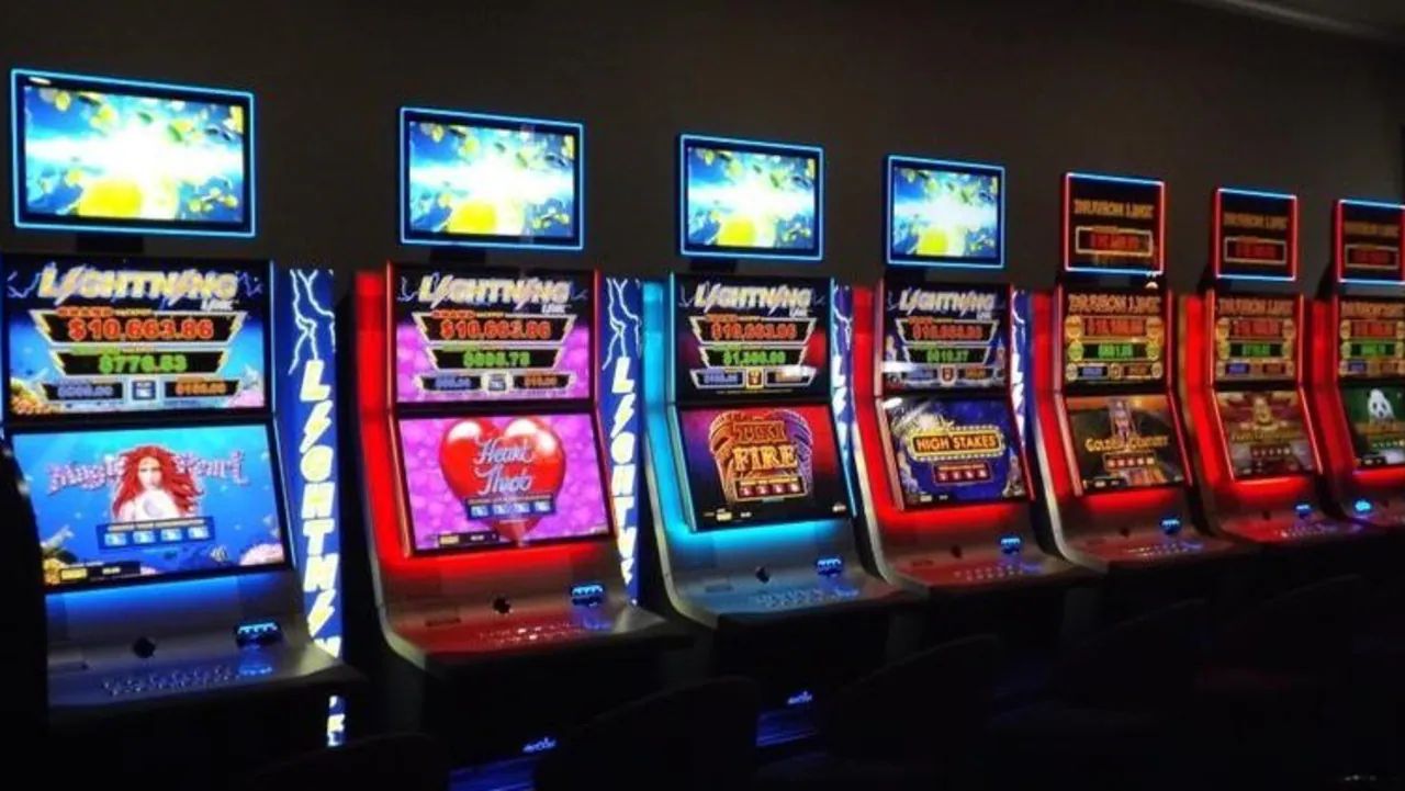 Electronic gaming machines