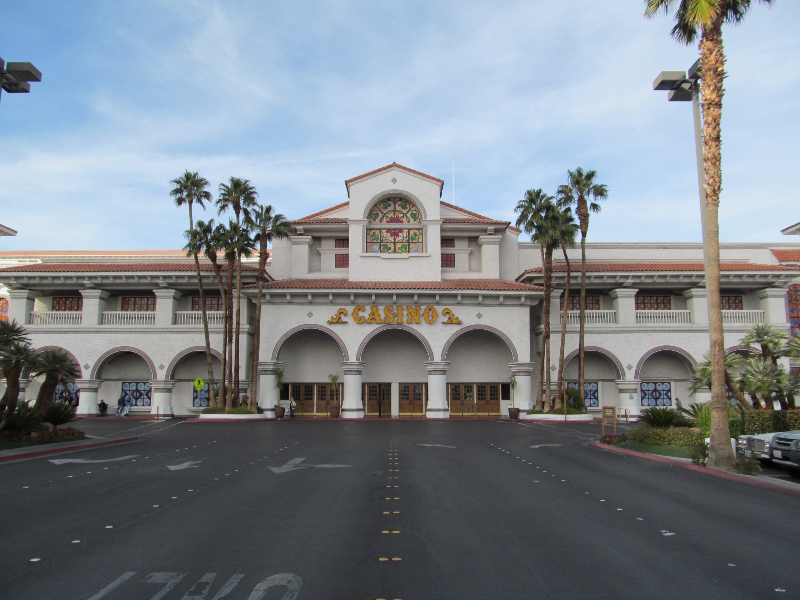 Las Vegas’s Gold Coast Casino Cashier’s Cage Reportedly Robbed