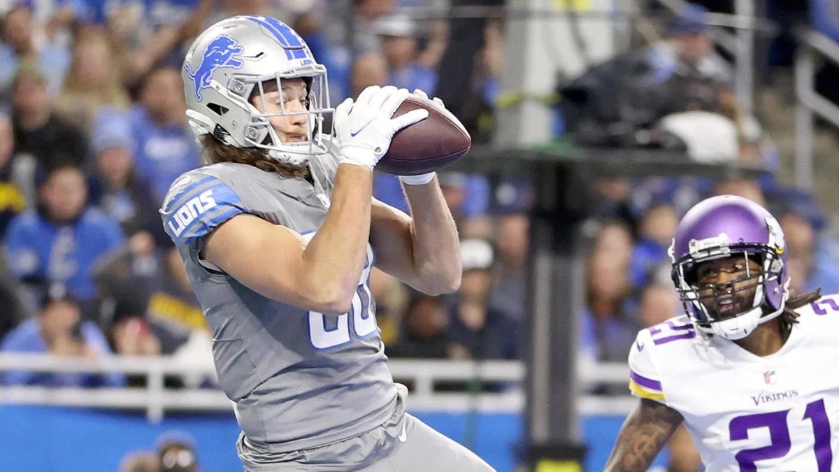 Detroit Lions Trade TE TJ Hockenson to Minnesota Vikings 