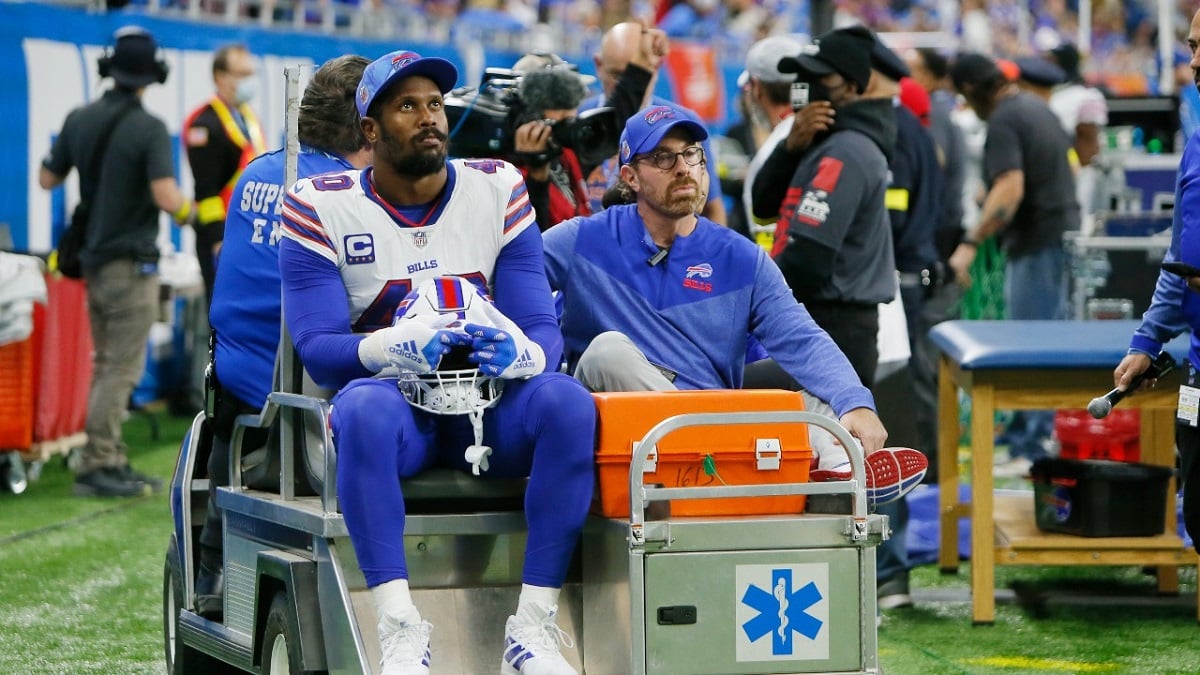 Von Miller Buffalo Bills knee injury avoids torn ACL Lions Thanksgiving