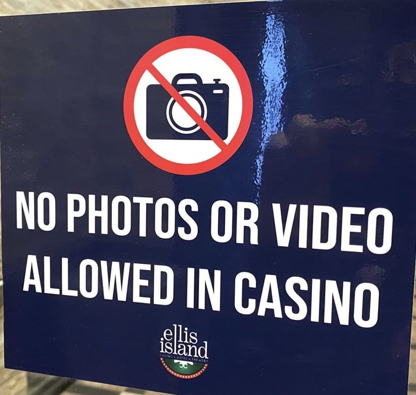 No photos sign