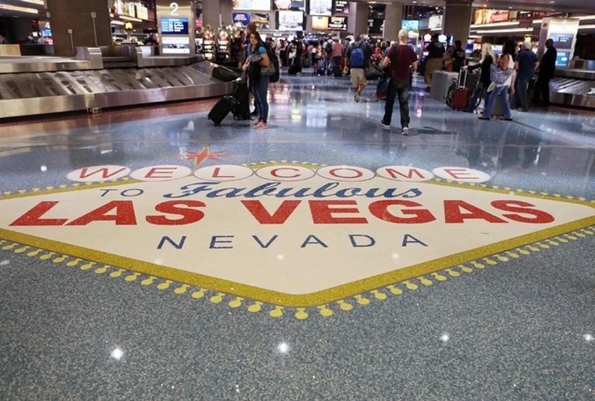 Las Vegas tourism count inches closer to pre-pandemic levels