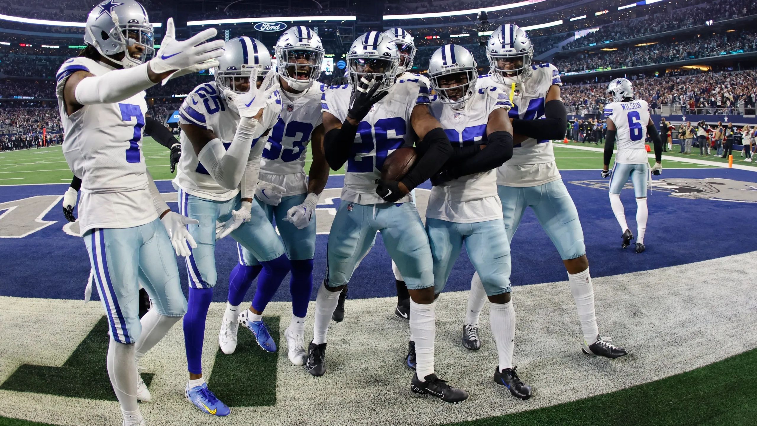 Thursday Night Football Finale Finds The Dallas Cowboys Out In Front thursday-night-football-finale-finds-the-dallas-cowboys-out-in-front