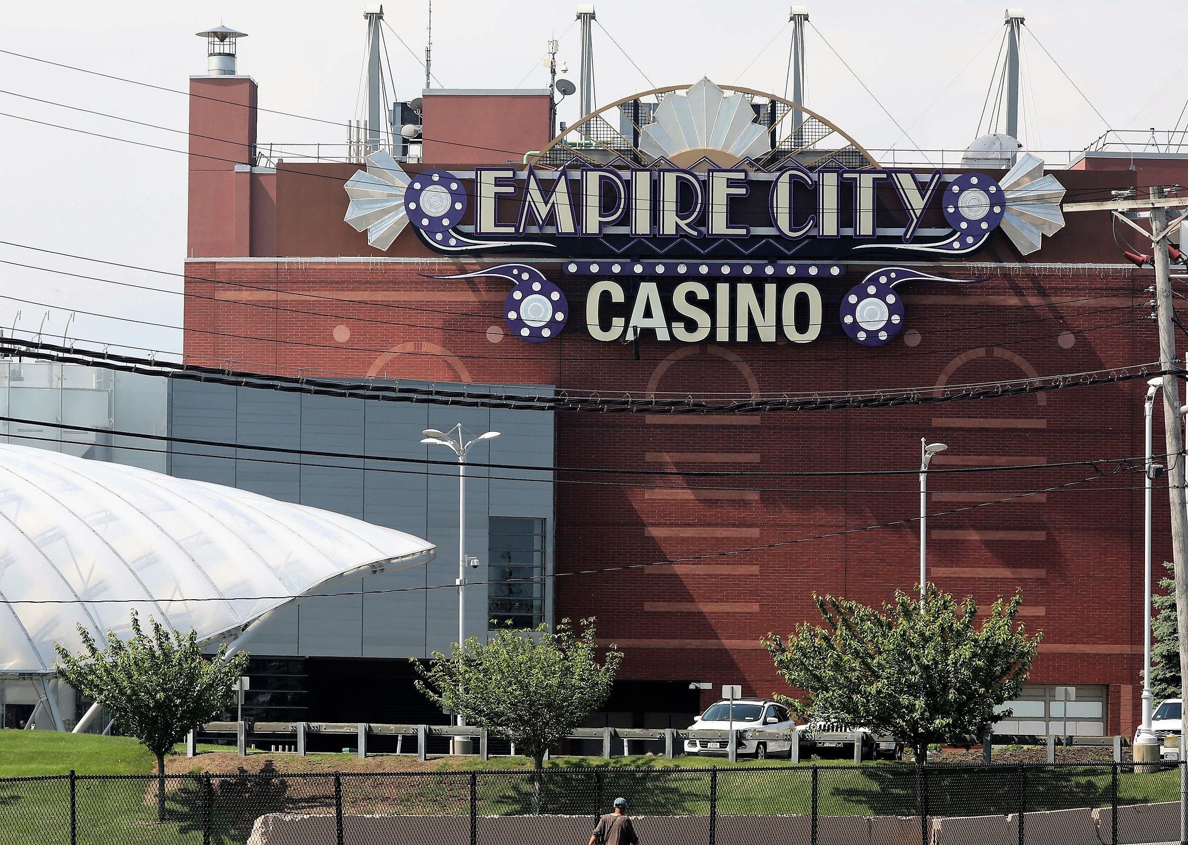 Mamaroneck Woman Hits $139,808 Jackpot at Empire City to Start