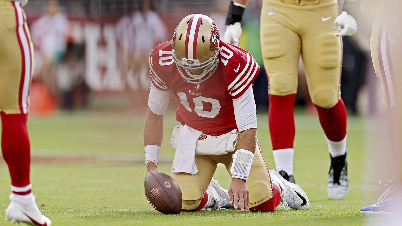 San Francisco 49ers quarterback Jimmy Garoppolo foor injury Brock Purdy