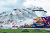 Gambler Who Lost on Resorts World Casino Cruise Caused Bomb-Threat Chaos
