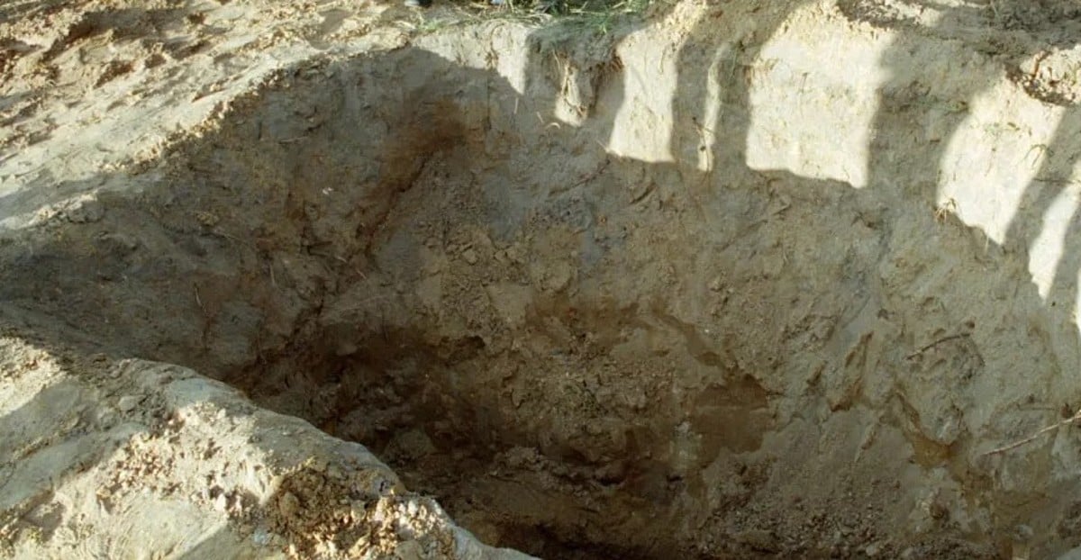 VEGAS MYTHS RE-BUSTED: The Mob Buried Hundreds of Bodies in the Desert VEGAS MYTHS RE-BUSTED: The Mob Buried Hundreds of Bodies in the Desert