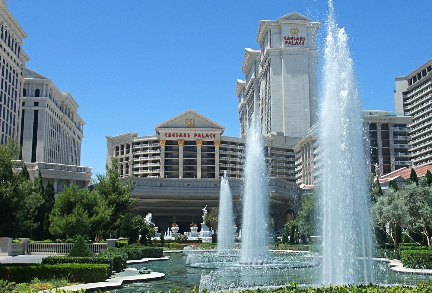 Renovated Colosseum at Caesars Palace Hotel and Casino Represents New Era -  Commercial Integrator