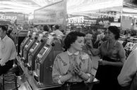 Shills, Show Captains & Change Girls – Casino Jobs That No Longer Exist