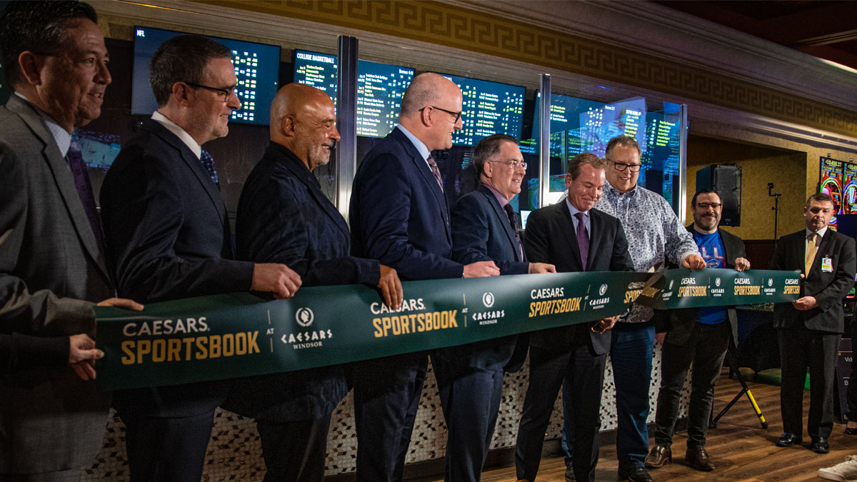 Photo of Sports Betting Roundup: Caesars, SuperBook Open New Retail Sites