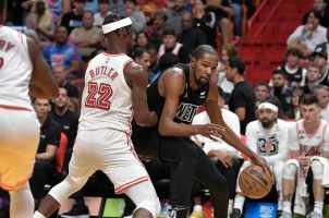Kevin Durant knee injury Brooklyn Nets Miami Heat