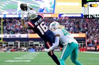 New England Patriots Stay Alive With Win Over Miami Dolphins in Week 17